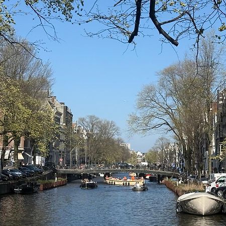 Two Bedroom Apartment In Historic Canalhouse From 1618 - City Centre Amsterdam Exterior photo