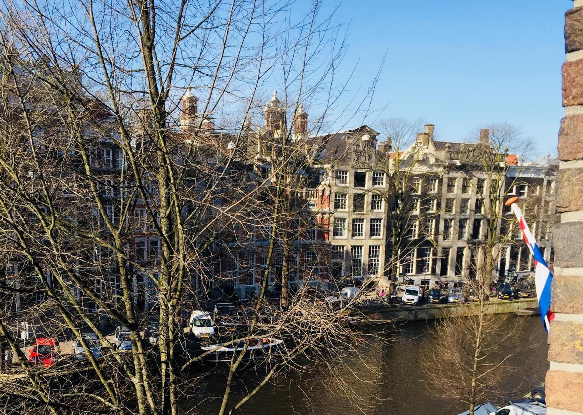 Two Bedroom Apartment In Historic Canalhouse From 1618 - City Centre Amsterdam Exterior photo